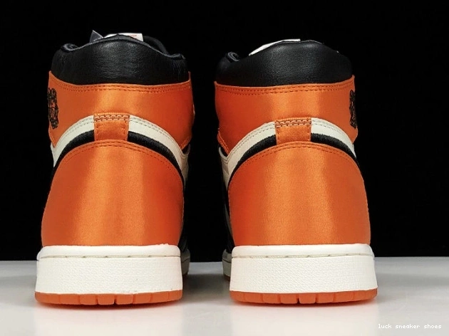Reps LUCY Shattered Retro AV3725-010 Jordan Air Satin Backboard 1 Womens 0725